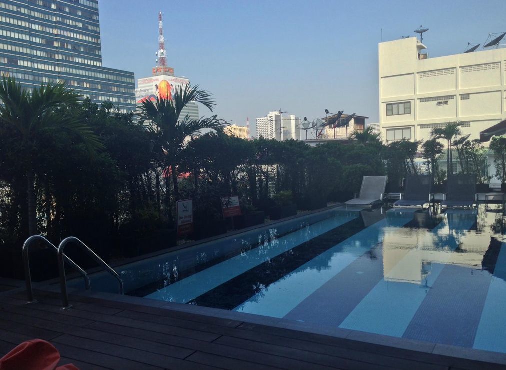 Hilton Garden Inn Bangkok Silom Eksteriør bilde